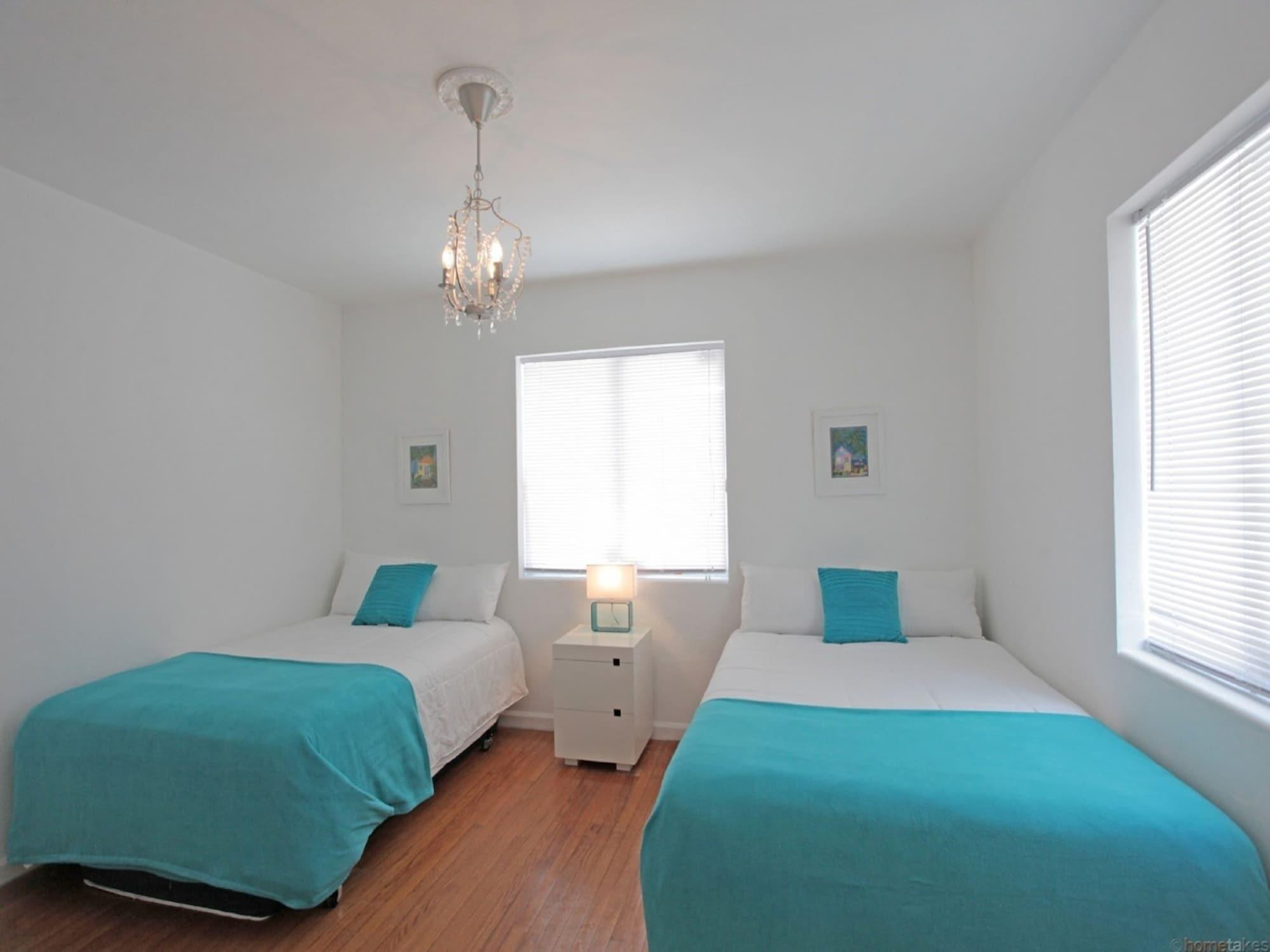 Bikini Hostel, Cafe & Beer Garden (Adults Only) Miami Beach Exterior foto